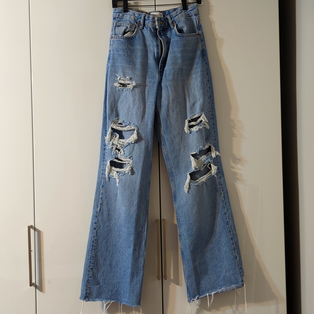 Zara ripped wide leg jean